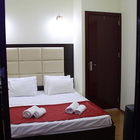 Hotel White Neptun Georgia Tbilisi Eksteriør billede