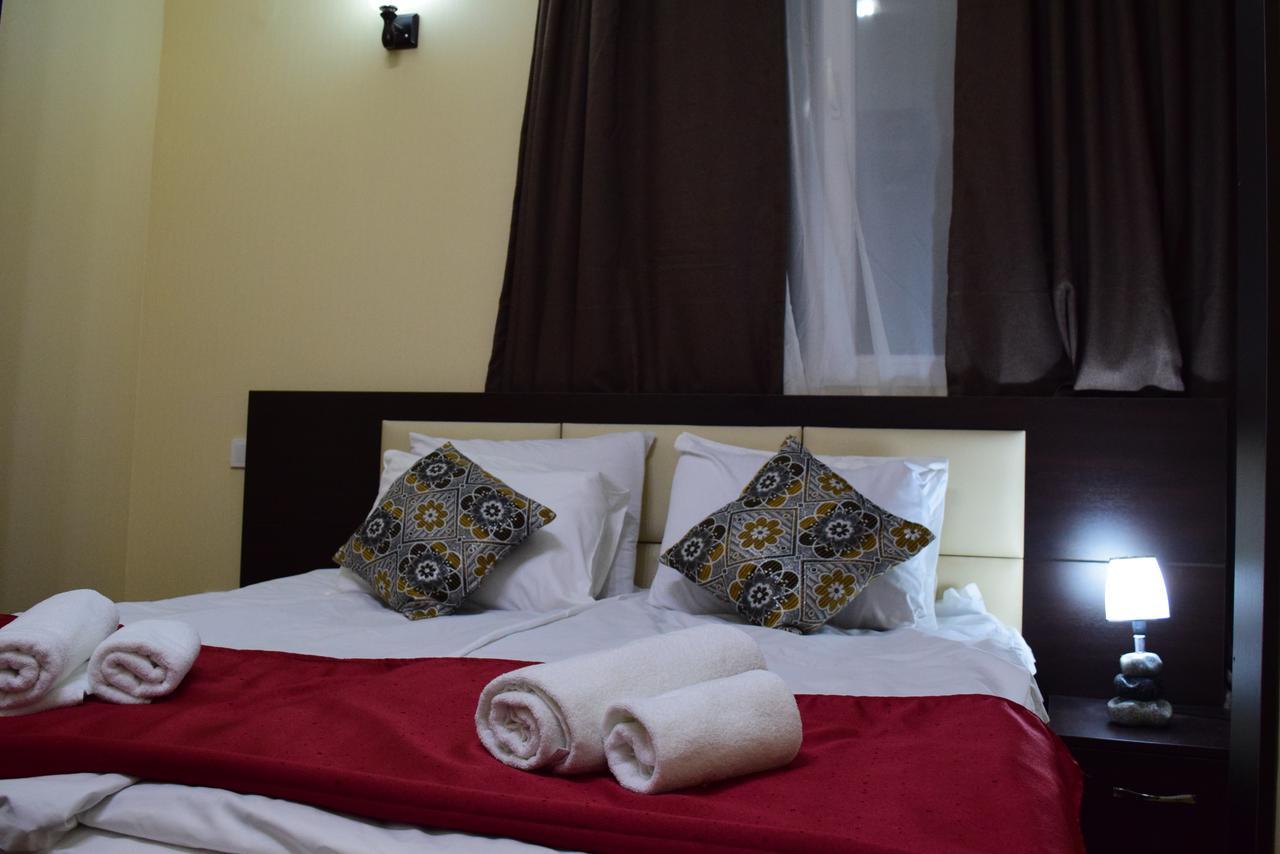 Hotel White Neptun Georgia Tbilisi Eksteriør billede