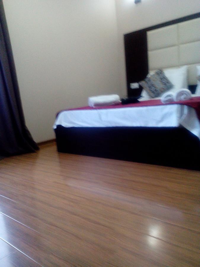 Hotel White Neptun Georgia Tbilisi Eksteriør billede