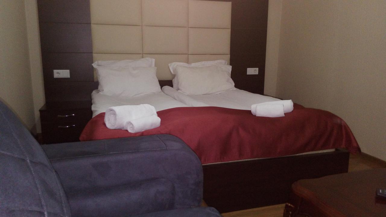 Hotel White Neptun Georgia Tbilisi Eksteriør billede